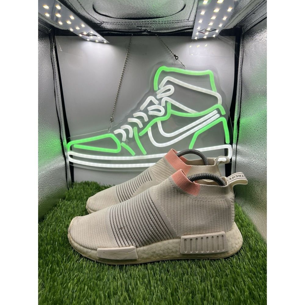 Adidas Womens NMD CS1 White/Peach Running Shoes Sneakers‎ AQ1136 Size 7.5